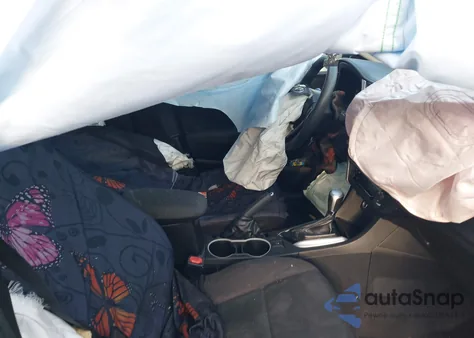 2019 Toyota Corolla Le from USA, damaged, VIN 5YFBURHE8KP931789